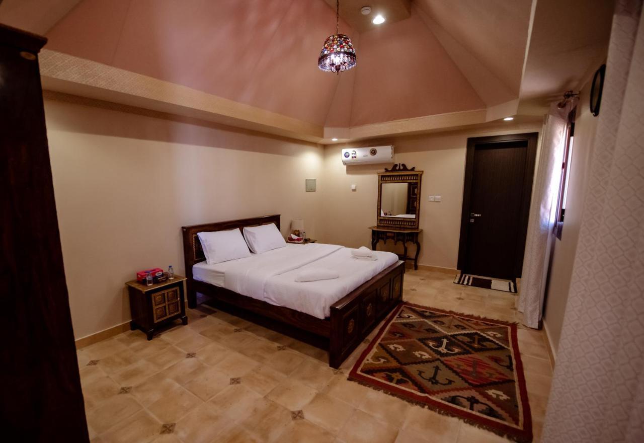 Desert Rose Camp Badīyah Rom bilde